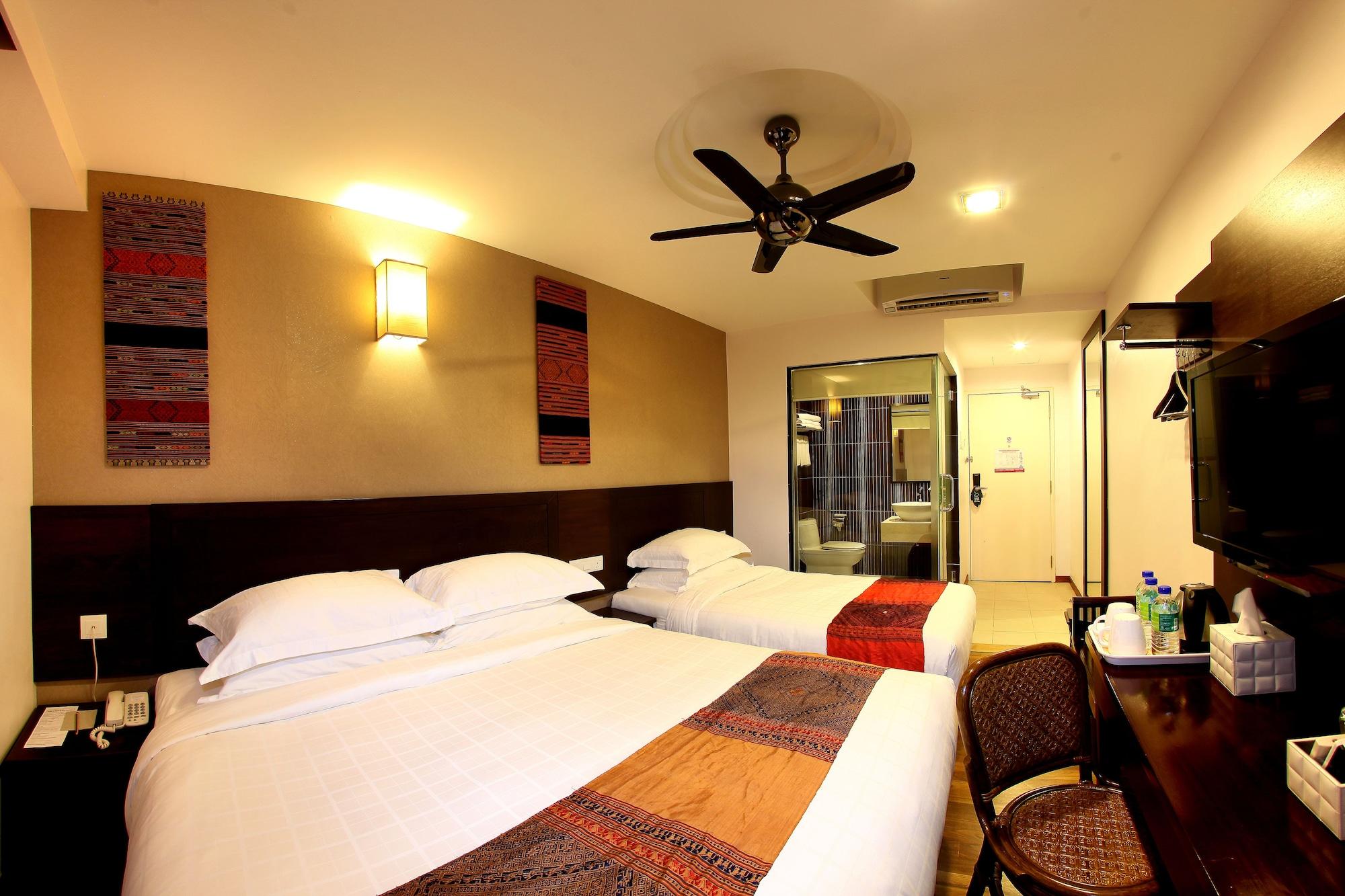 โฮเต็ล ริชบาลิซ Hotel Batu Caves ภายนอก รูปภาพ